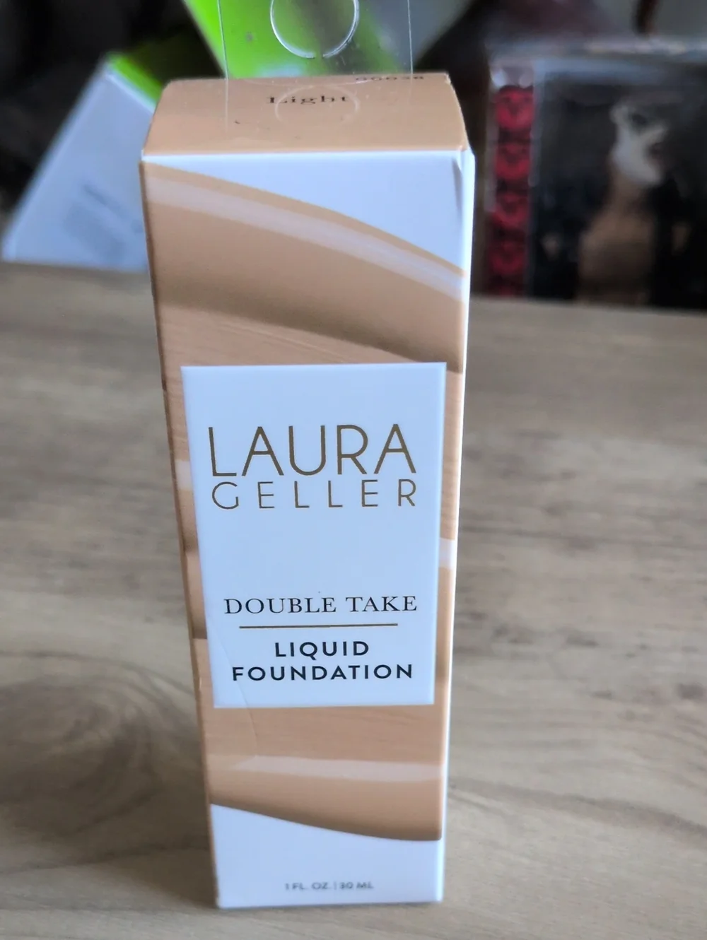 Laura Geller Double Take Liquid Foundation - Light